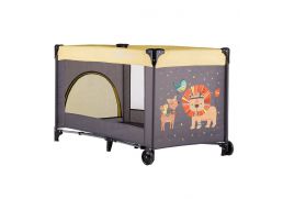 PETITE&MARS Cestovná postieľka Koot lion yellow 2025